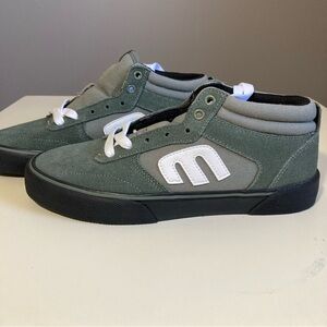 Etnies Men's 6 / Women's 7.5  Windrow Vulc Mid Green/White/Black Skate Shoes NEW